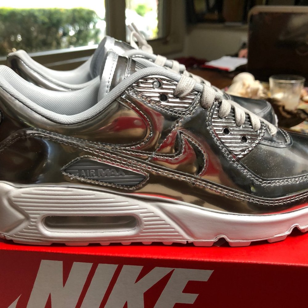 Nike Air Max 90 SP in Chrome